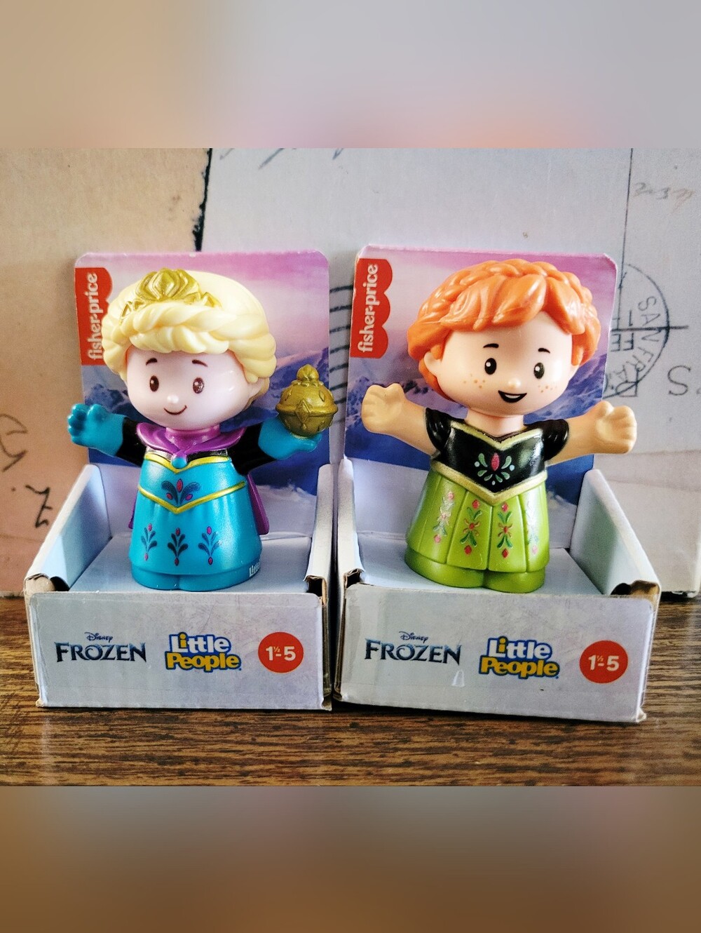 Fisher-Price Little People Disney Princess Frozen Elsa & Anna NWT